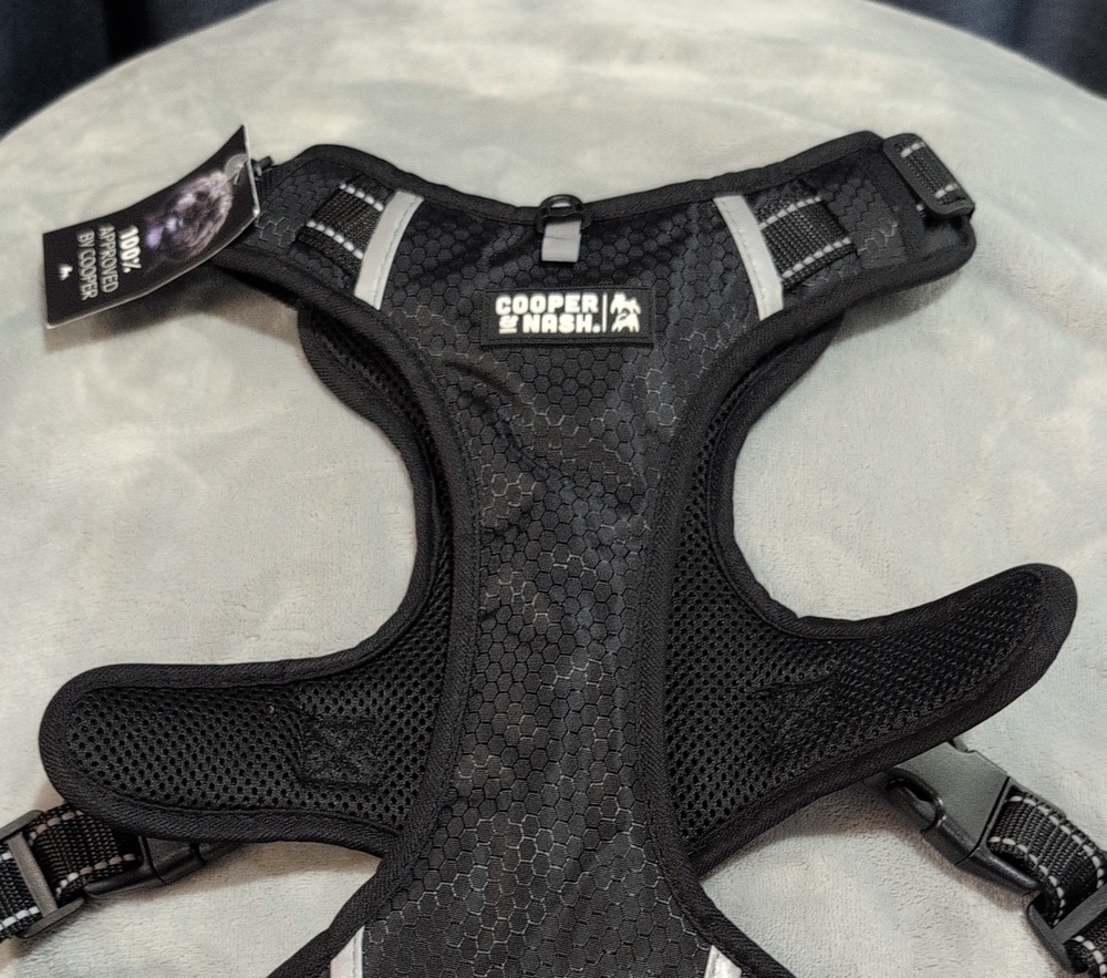 Black Padded Mesh Dog Harness - Adjustable Comfort
